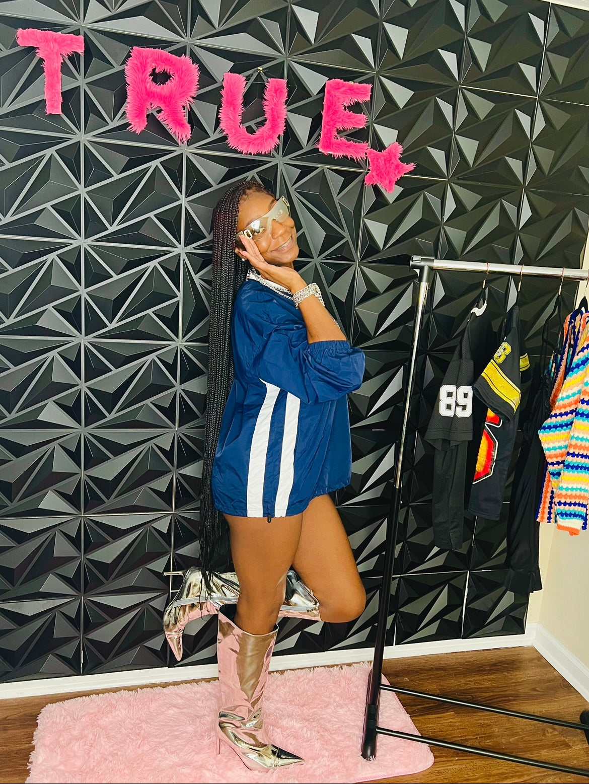 OVERSIZED WINDBREAKER